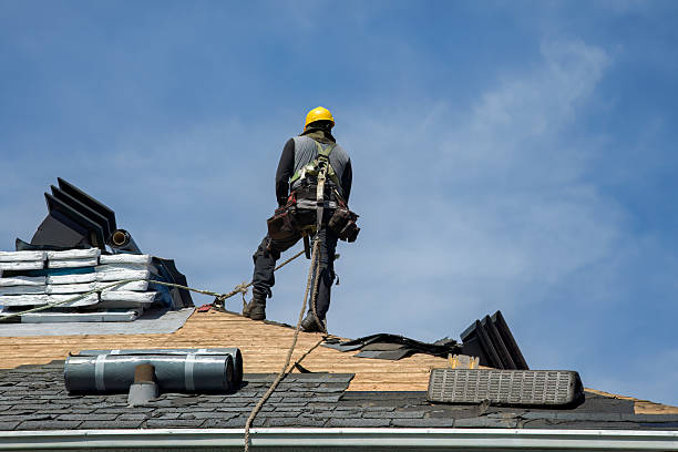 Professional Gutter Installation technician working in Twin Falls, ID